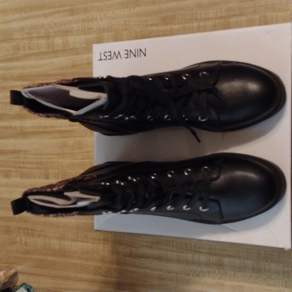 Nine West NIB black with leopard detail boots - Picture 3 of 8